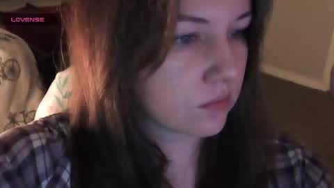 ScarletMaroon online show from May 19, 2026, 5:58 am