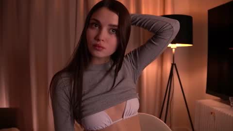 Snapshot of scarletmore chatting on December 1, 2024, 9:59 pm Scarlet online show from December 1, 2024, 9:59 pm