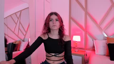Snapshot of scarletpunk_ chatting on December 3, 2024, 11:55 am Scarlet online show from December 3, 2024, 11:55 am