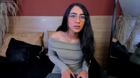 Snapshot of scarlett25__ chatting on February 18, 2026, 8:16 pm Scarlett online show from February 18, 2026, 8:16 pm