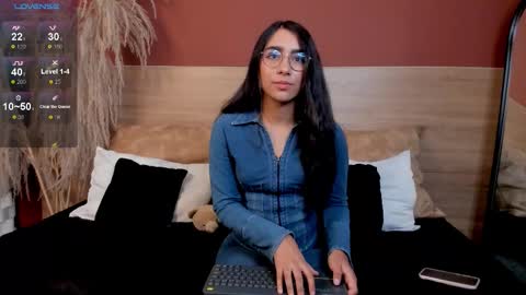 Snapshot of scarlett25__ chatting on February 22, 2026, 2:59 pm Scarlett online show from February 22, 2026, 2:59 pm