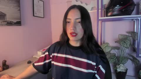 SCARLETT FOX  online show from April 6, 2026, 11:33 am