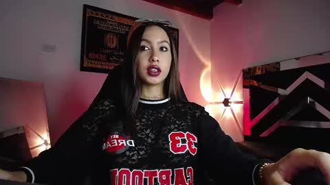 Scarlett online show from September 22, 2025, 2:30 pm