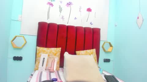 scarlett_fox20 online show from January 16, 2026, 11:36 am