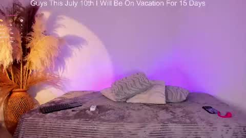 Snapshot of scarlett_keitt chatting on July 7, 2026, 11:36 am scarlet online show from July 7, 2026, 11:36 am