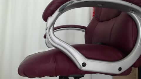 scarlett_mill online show from June 6, 2026, 6:01 pm