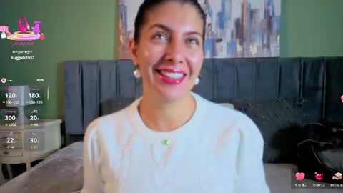 Snapshot of scarlett_moore_ chatting on June 12, 2026, 4:06 pm Scarlett online show from June 12, 2026, 4:06 pm