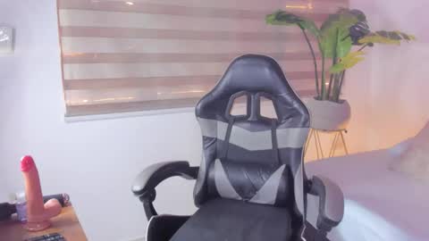 S C A  R L E T online show from January 9, 2026, 12:19 pm