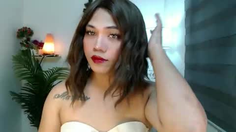    online show from October 22, 2025, 10:48 am