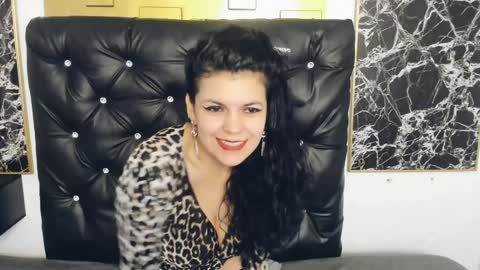 Snapshot of scarlett_w0lf chatting on January 22, 2025, 4:12 pm Scarlett online show from January 22, 2025, 4:12 pm