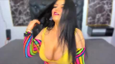 Snapshot of scarlett_w0lf chatting on September 9, 2025, 4:50 pm Scarlett online show from September 9, 2025, 4:50 pm