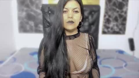 Snapshot of scarlett_w0lf chatting on January 12, 2026, 2:11 pm Scarlett online show from January 12, 2026, 2:11 pm