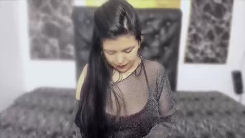 Snapshot of scarlett_w0lf chatting on January 13, 2026, 3:17 pm Scarlett online show from January 13, 2026, 3:17 pm