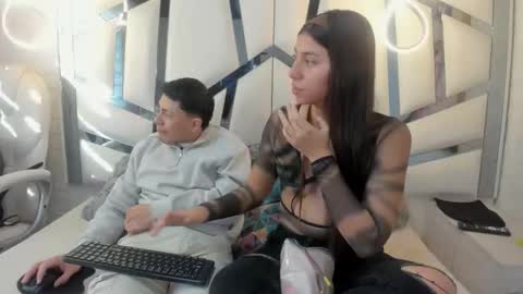 Scarlett and Lucas online show from February 27, 2026, 12:38 pm