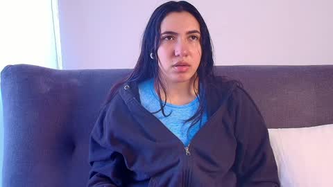 Sara online show from April 1, 2026, 12:17 pm