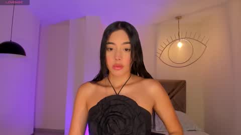 Snapshot of scarlettblaze1 chatting on February 17, 2026, 12:01 pm Sacrlett Blaze online show from February 17, 2026, 12:01 pm