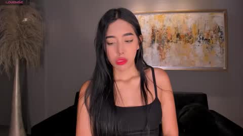 Snapshot of scarlettblaze1 chatting on March 19, 2026, 11:47 am Sacrlett Blaze online show from March 19, 2026, 11:47 am