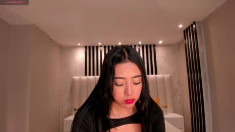 Snapshot of scarlettblaze1 chatting on March 26, 2026, 12:00 pm Sacrlett Blaze online show from March 26, 2026, 12:00 pm