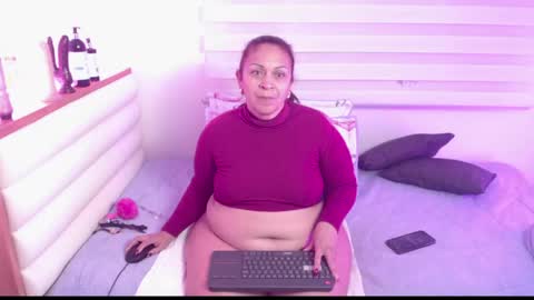 scarlettbooty online show from April 16, 2026, 10:38 am