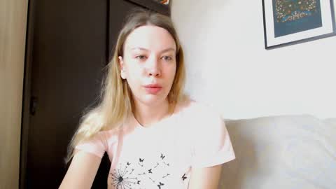 Scarlett online show from April 3, 2026, 8:45 am