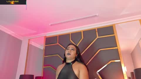 Scarlett Hot online show from December 19, 2025, 12:01 pm
