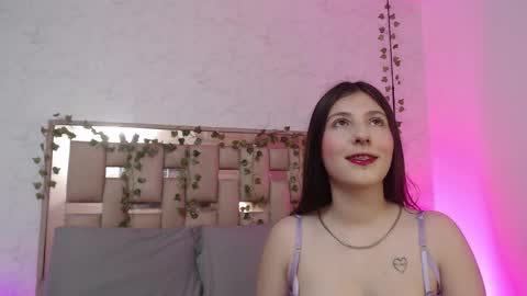 Scarlet online show from December 5, 2025, 11:30 am