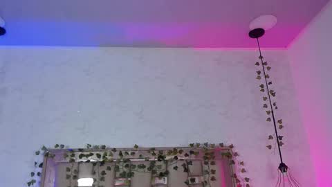 Snapshot of scarlettroxx chatting on January 7, 2026, 5:37 pm Scarlet online show from January 7, 2026, 5:37 pm