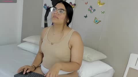 Snapshot of scarlettwhitmore chatting on October 1, 2025, 3:34 am Scarlett Whitmore online show from October 1, 2025, 3:34 am