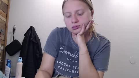 Snapshot of scartit chatting on April 21, 2026, 7:50 pm ScarTit Bernhard online show from April 21, 2026, 7:50 pm