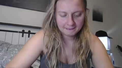 Snapshot of scartit chatting on June 23, 2026, 9:02 pm ScarTit Bernhard online show from June 23, 2026, 9:02 pm