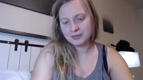 Snapshot of scartit chatting on July 14, 2026, 11:32 pm ScarTit Bernhard online show from July 14, 2026, 11:32 pm