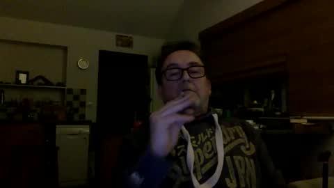 Snapshot of scbiggersballs chatting on March 22, 2026, 10:24 pm scbiggersballs online show from March 22, 2026, 10:24 pm