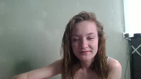 Snapshot of scented_elsa chatting on April 29, 2026, 12:09 pm Elsa online show from April 29, 2026, 12:09 pm