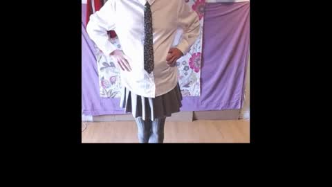 Snapshot of sch00lgirlass chatting on November 23, 2025, 7:35 pm sch00lgirlass online show from November 23, 2025, 7:35 pm