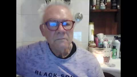 schizzodoro online show from October 17, 2025, 2:59 am