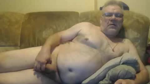 schnapper11 online show from January 9, 2025, 12:09 pm