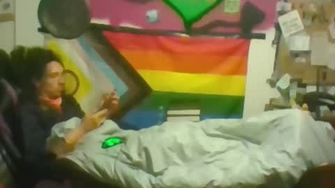 Snapshot of schnico chatting on October 3, 2025, 3:47 am schmidti online show from October 3, 2025, 3:47 am