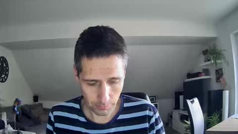 Snapshot of schnuckigeil chatting on February 23, 2026, 12:46 pm Dildomen online show from February 23, 2026, 12:46 pm