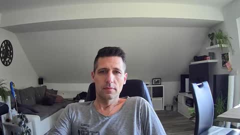 Dildomen online show from March 18, 2026, 11:57 am