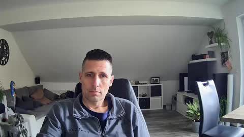 Dildomen online show from April 13, 2026, 9:48 am