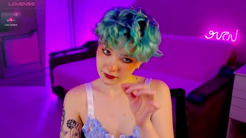 Snapshot of school_love chatting on December 11, 2024, 4:09 pm Rina online show from December 11, 2024, 4:09 pm