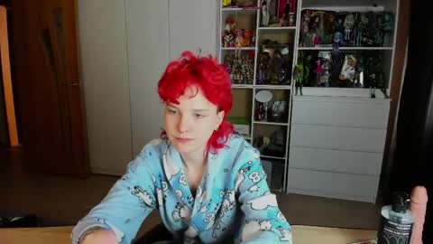 Snapshot of school_love chatting on April 26, 2026, 7:28 am Rina online show from April 26, 2026, 7:28 am