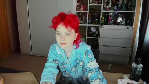 Snapshot of school_love chatting on April 29, 2026, 7:56 am Rina online show from April 29, 2026, 7:56 am