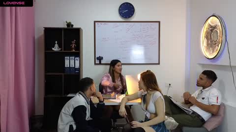 Snapshot of school_sextape chatting on December 9, 2024, 10:20 pm Ariel Alice Pepe and Stive online show from December 9, 2024, 10:20 pm