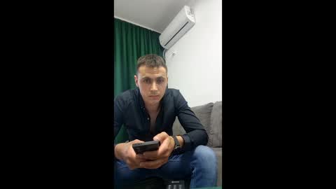 Snapshot of schott682984 chatting on May 21, 2026, 4:25 pm schott682984 online show from May 21, 2026, 4:25 pm