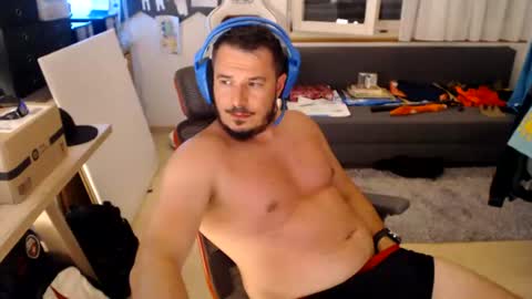 Snapshot of schweizer_87 chatting on June 20, 2026, 9:50 pm schweizer_87 online show from June 20, 2026, 9:50 pm