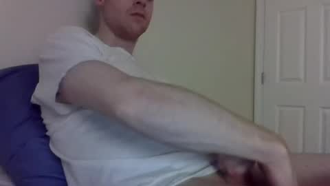 scooter912 online show from March 25, 2026, 1:00 am