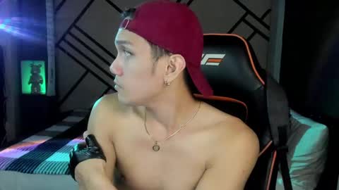 Snapshot of scorphoenix chatting on December 26, 2024, 8:21 pm Not Angelo online show from December 26, 2024, 8:21 pm