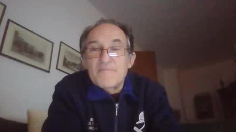 Snapshot of scotchwhieskie chatting on February 8, 2026, 10:57 pm scotchwhieskie online show from February 8, 2026, 10:57 pm