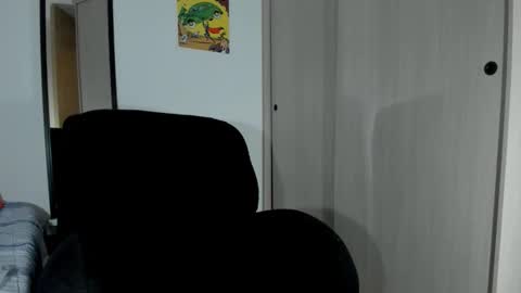 Snapshot of scott__miller chatting on October 21, 2025, 6:03 am scott__miller online show from October 21, 2025, 6:03 am